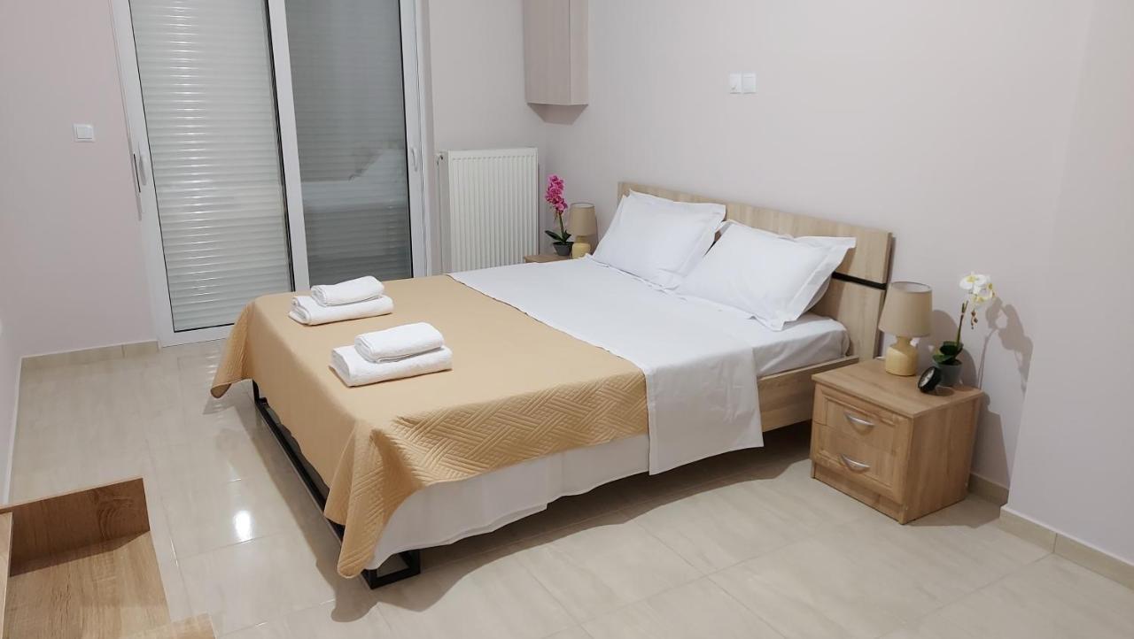 브라브로나 Filoxenia House Near Airport 아파트 외부 사진