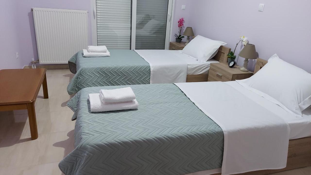 브라브로나 Filoxenia House Near Airport 아파트 외부 사진